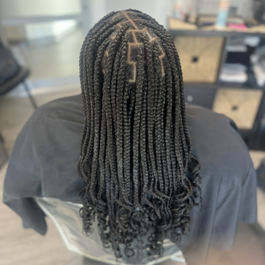 Medium Knotless Braids